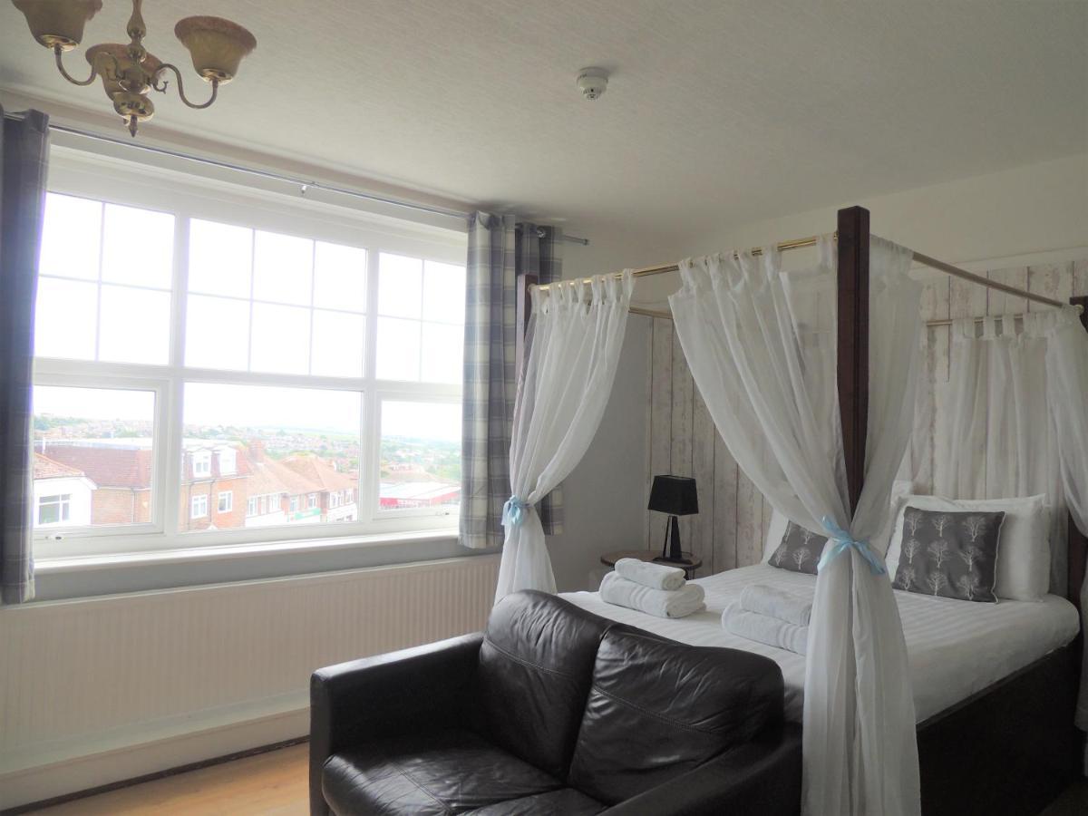 Inn Downs Stanmer